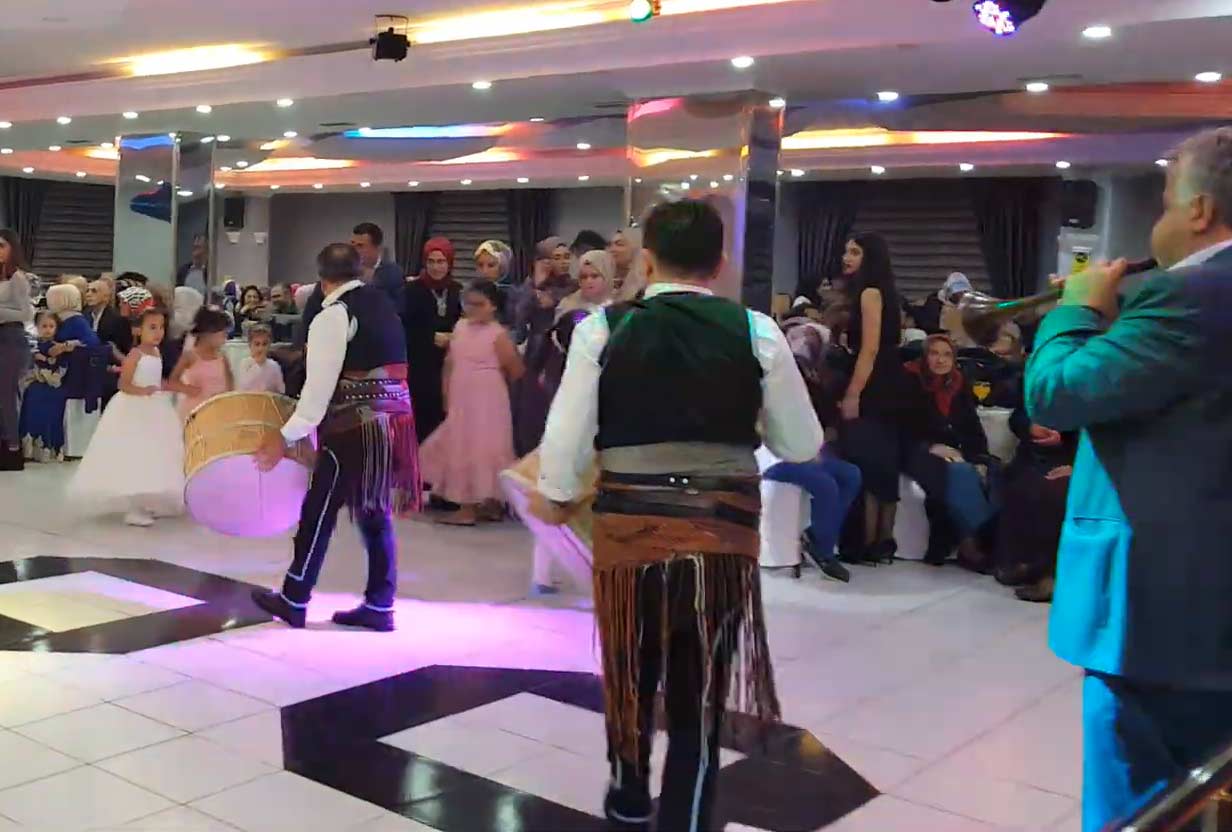 Sünnet davul zurna ekibi